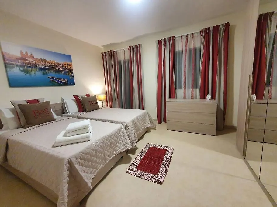 B&S Accommodation Solitary Duplex Maisonette Zejtun