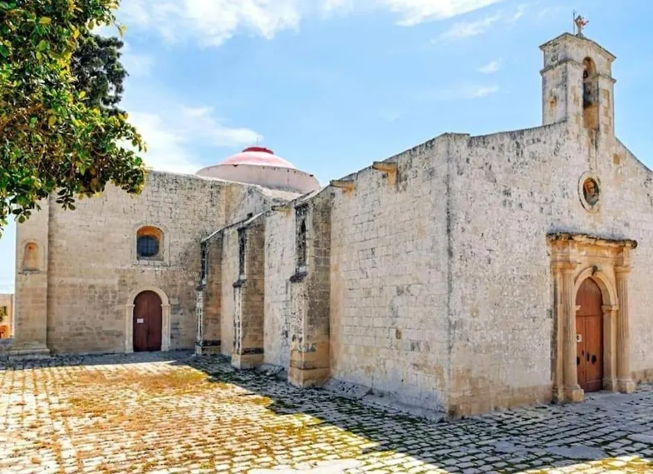 B&S Accommodation Solitary Duplex Maisonette Zejtun Apartment